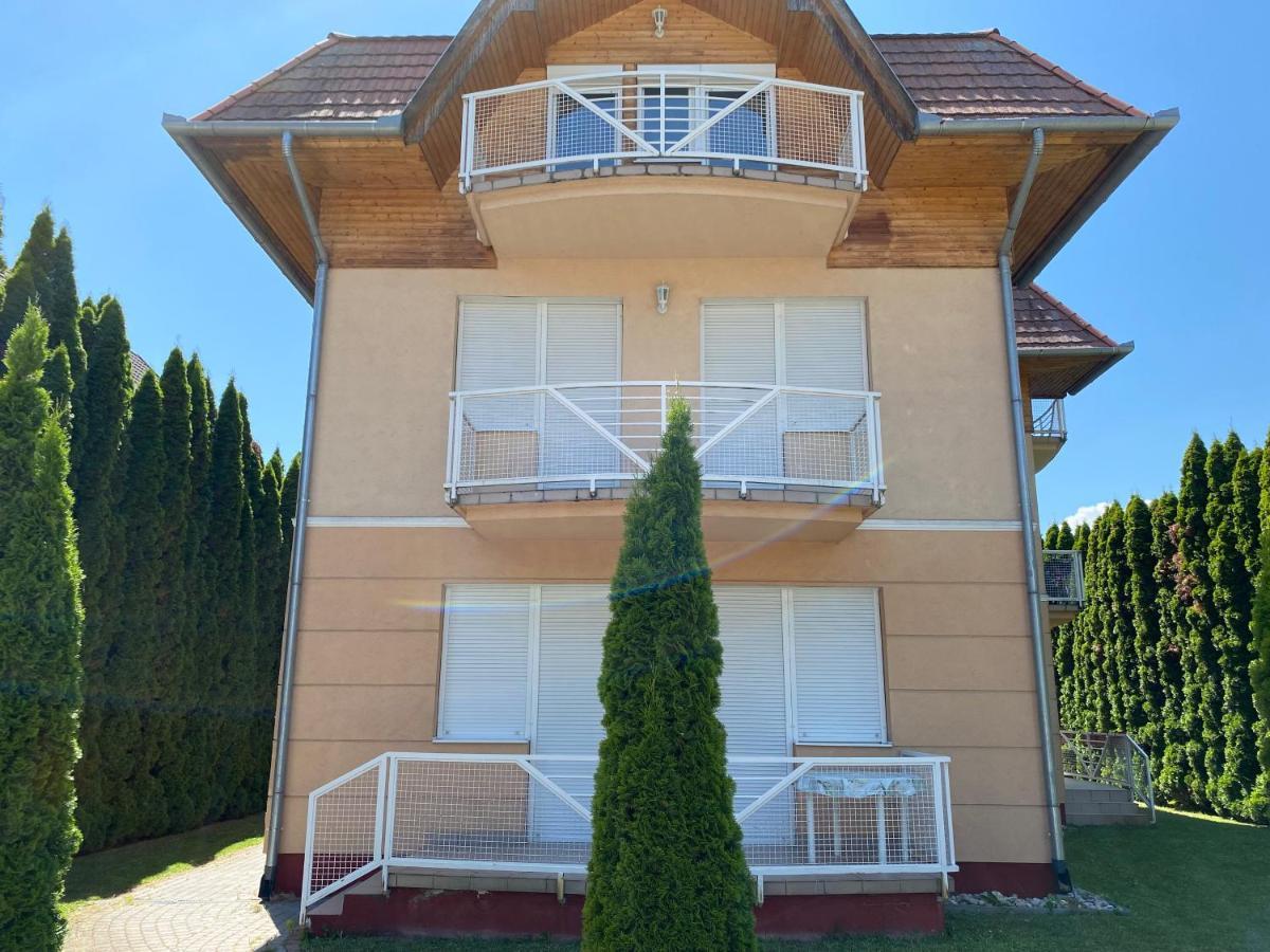 Apartmán Arnyas Haz Balatonlelle Exteriér fotografie
